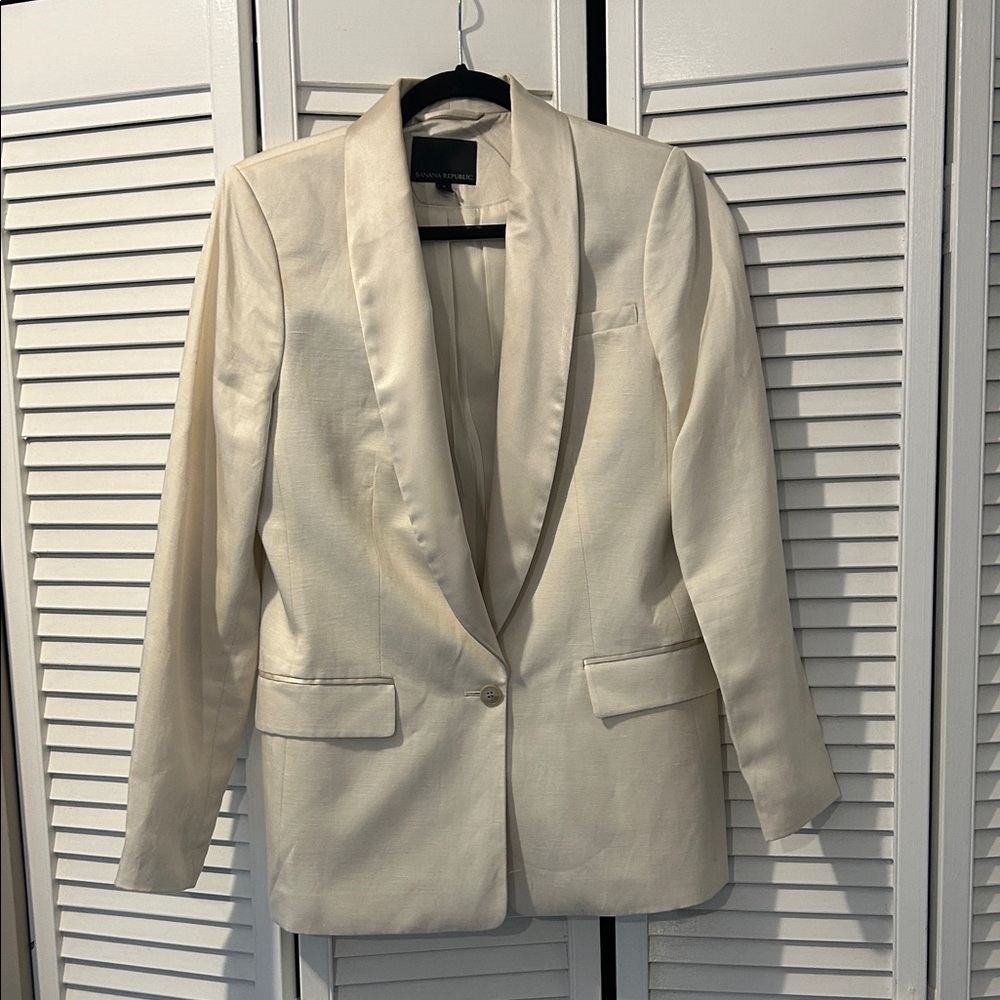 Banana Republic Riviera Tuxedo Blazer | Cream